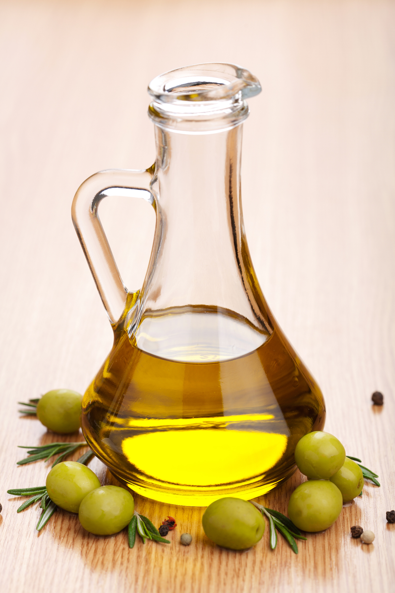 Olivno olje najdemo v marsikateri kuhinji